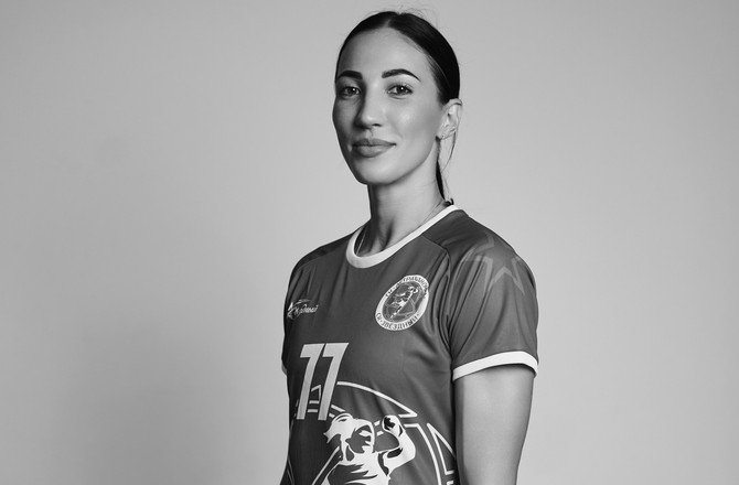 Трёхкратная чемпионка РФ по гандболу погибла, выпав из окна