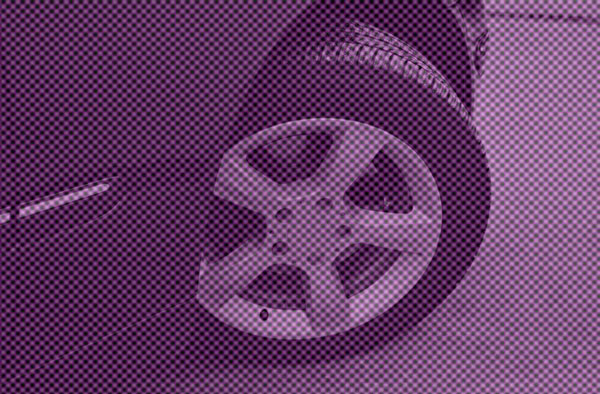 Новую Lada Aura на ПМЭФ не смогли завести с первого раз