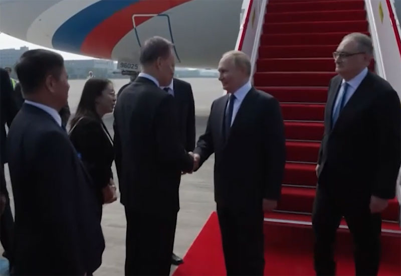 Самолет Владимира Путина приземлился в Китае: начинается визит | Владимир Путин прибыл в Тяньцзинь для участия в саммите ШОС Самолет Владимира Путина приземлился в Китае: начинается визит | Владимир Путин прибыл в Тяньцзинь для участия в саммите ШОС