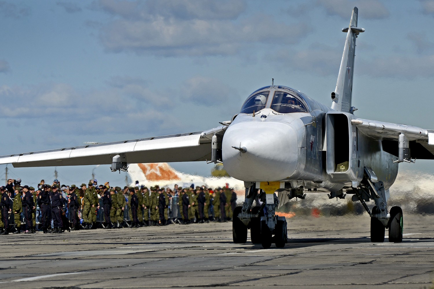 Китай и Россия примут участие в совместных военно-морских и воздушных учениях