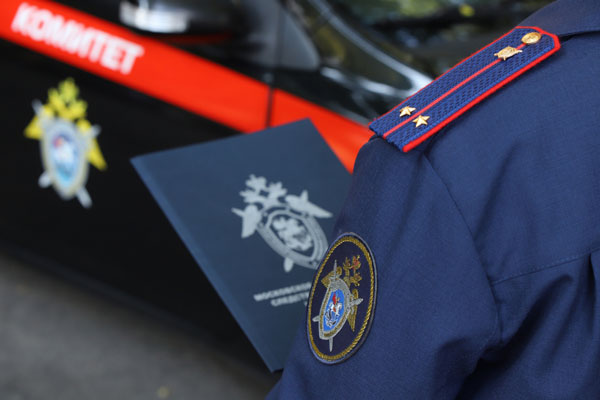 Россиянка задушила четырёхмесячную дочь подушкой и попыталась покончить с собой | В Ставрополе мать задушила четырёхмесячную дочь подушкой Россиянка задушила четырёхмесячную дочь подушкой и попыталась покончить с собой | В Ставрополе мать задушила четырёхмесячную дочь подушкой