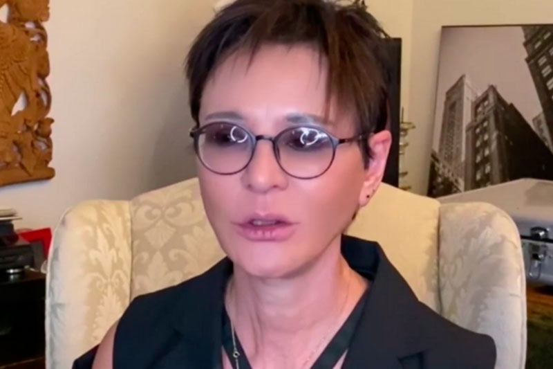 Мошенники украли у экс-кандидата в президенты РФ 400 тысяч рублей | Общественницу Ирину Хакамаду развели мошенники на 400 тысяч рублей Мошенники украли у экс-кандидата в президенты РФ 400 тысяч рублей | Общественницу Ирину Хакамаду развели мошенники на 400 тысяч рублей