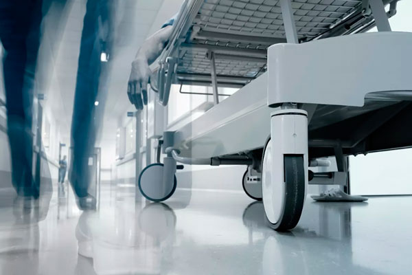 Мужчина ожил в морге во время бальзамирования Мужчина ожил в морге во время бальзамирования