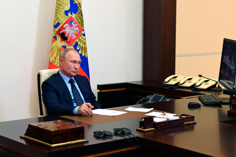 Путин подписал закон об обязанности росгвардейцев представляться Путин подписал закон об обязанности росгвардейцев представляться