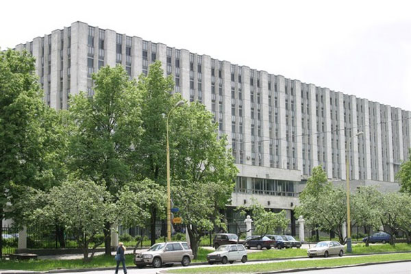 Несколько факультетов МГУ перевели на удалëнку из-за кори Несколько факультетов МГУ перевели на удалëнку из-за кори