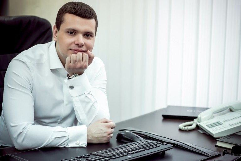 В Перми по делу о крупном мошенничестве задержан глава краевого минсвязи Евгений Балуев В Перми по делу о крупном мошенничестве задержан глава краевого минсвязи Евгений Балуев