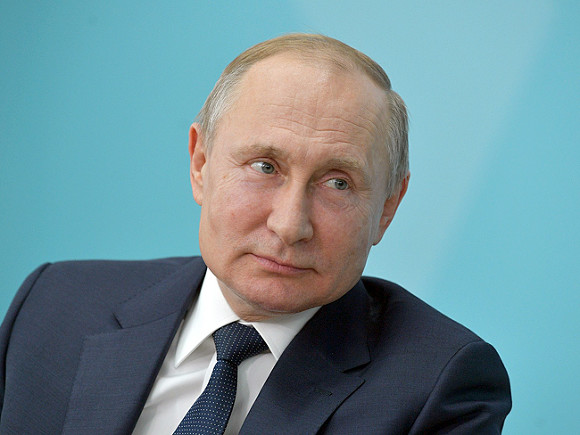 В Сети появилась петиция с призывом присвоить Путину статус «отца нации» В Сети появилась петиция с призывом присвоить Путину статус «отца нации»