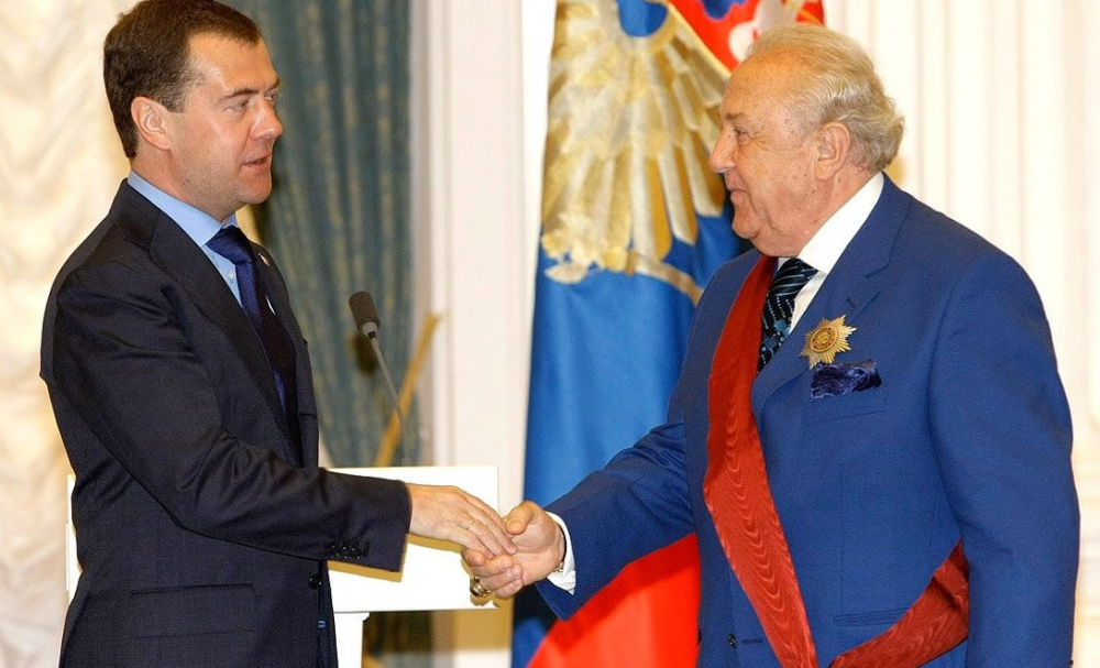 Ушел из жизни скульптор Зураб Церетели | На 92 году жизни скончался Зураб Церетели Ушел из жизни скульптор Зураб Церетели | На 92 году жизни скончался Зураб Церетели