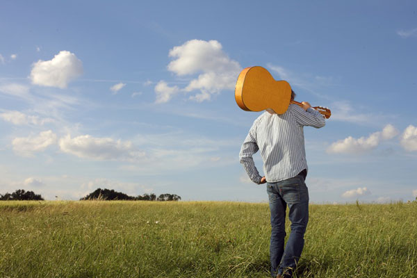 Молодость в России скоро продлят до 38 лет