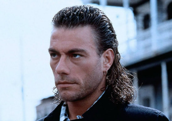 Ван Дамм в центре скандала: звезду обвиняют в связях с торговцами людьми в Румынии | Ван Дамма обвинили в связях с торговцами людьми из Румынии