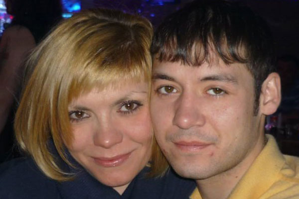 В Екатеринбурге мужчина зарезал сожителя бывшей жены, он её избивал | На Урале мужчина убил сожителя бывшей жены, который её избивал В Екатеринбурге мужчина зарезал сожителя бывшей жены, он её избивал | На Урале мужчина убил сожителя бывшей жены, который её избивал