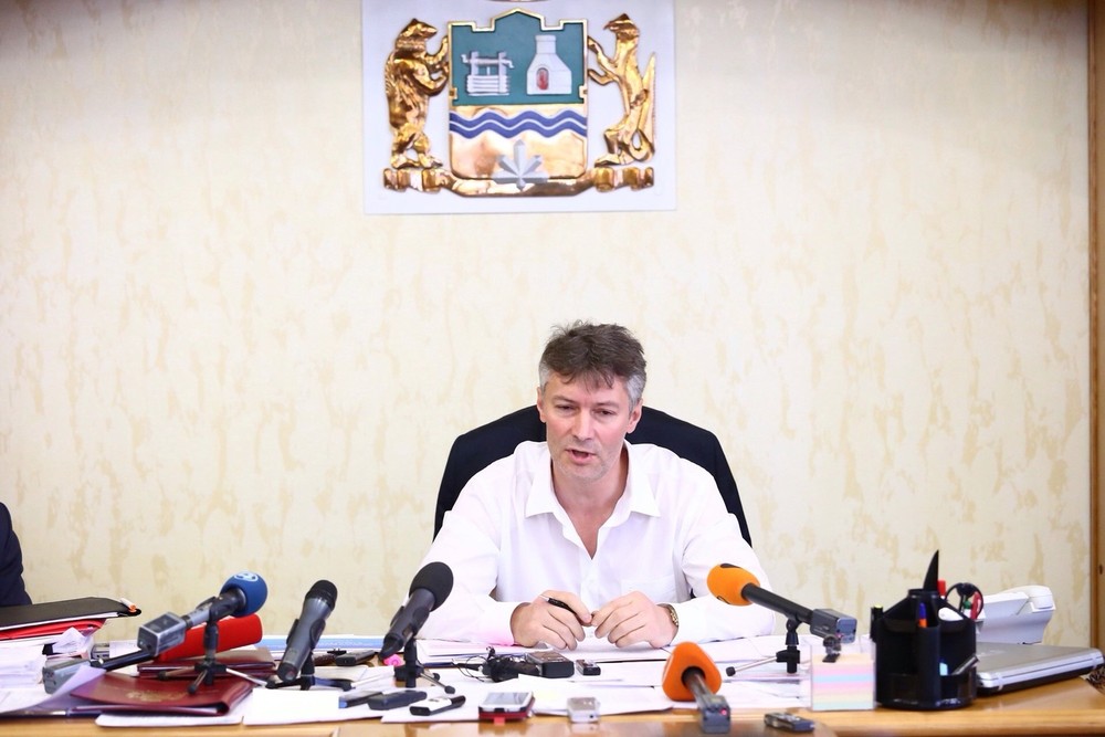 Евгению Ройзману* вручили обвинительное заключение Евгению Ройзману* вручили обвинительное заключение