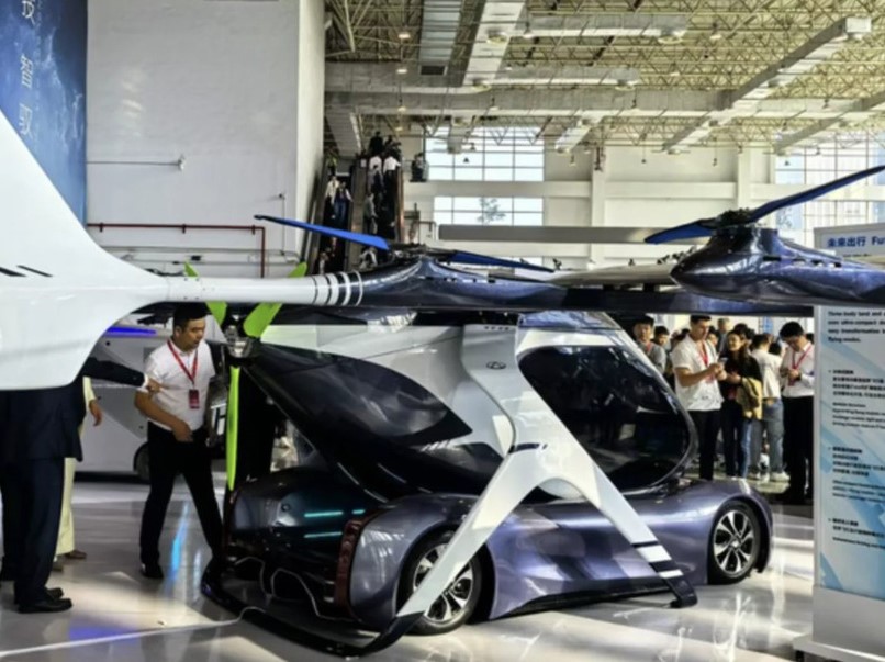 Автомобиль будущего: Chery представил свою первую летающую машину | Китайская компания Chery представила свой первый летающий электромобиль