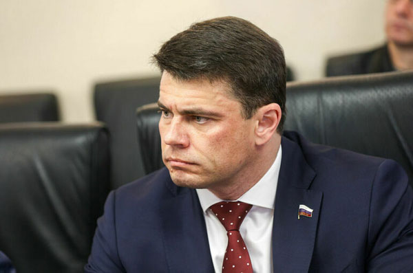 Мошенники уходят из интернета: как аферы переходят в реальную жизнь | Депутат Боярский: Первый пакет мер против мошенников снизил киберпреступления Мошенники уходят из интернета: как аферы переходят в реальную жизнь | Депутат Боярский: Первый пакет мер против мошенников снизил киберпреступления