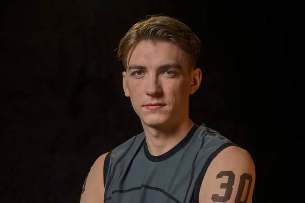 Спортсмен Максим Храмцов одолел конкурента в шоу «Титаны 2», который выше и тяжелее | Олимпийский чемпион Храмцов прошел в следующий этап «Титанов 2» Спортсмен Максим Храмцов одолел конкурента в шоу «Титаны 2», который выше и тяжелее | Олимпийский чемпион Храмцов прошел в следующий этап «Титанов 2»