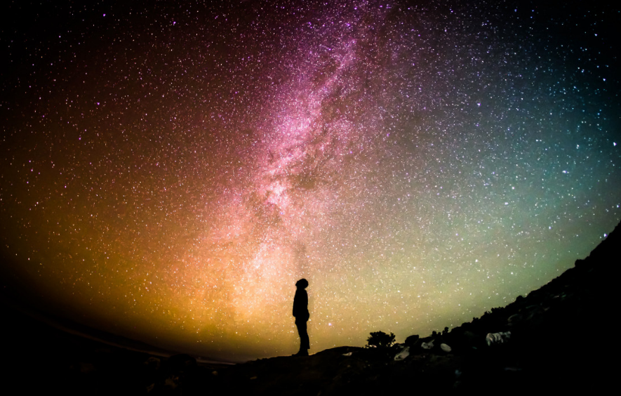 «Звезды не падают, ретроградный Меркурий не влияет»: астроном разобрал мифы о космосе «Звезды не падают, ретроградный Меркурий не влияет»: астроном разобрал мифы о космосе