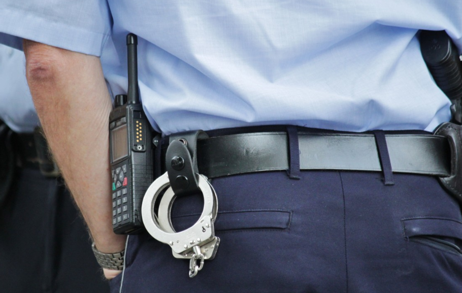 Бывшего мэра Белгорода Иванова задержали за получение взяток Бывшего мэра Белгорода Иванова задержали за получение взяток