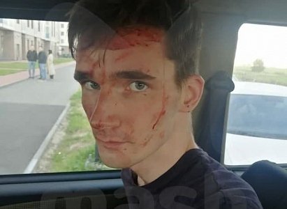 В Ленинградской области 21-летний студент зарезал мать и трехлетнюю сестру В Ленинградской области 21-летний студент зарезал мать и трехлетнюю сестру