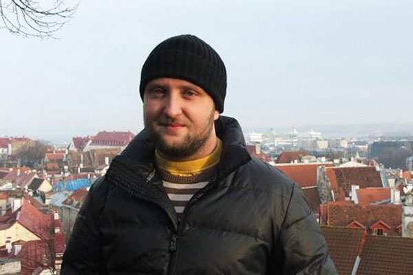 В Москве в возрасте 36 лет умер клавишник «Руки вверх» Владимир Капырин В Москве в возрасте 36 лет умер клавишник «Руки вверх» Владимир Капырин