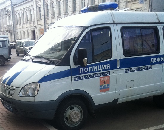 Многодетная мать в Москве оставила детей без еды в запертой квартире Многодетная мать в Москве оставила детей без еды в запертой квартире