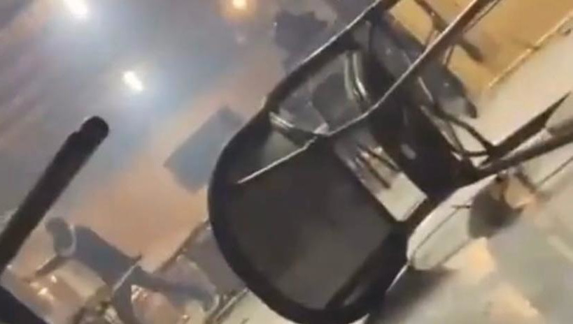 Новый теракт в Израиле: мужчина открыл стрельбу в кафе, четыре человека ранены Новый теракт в Израиле: мужчина открыл стрельбу в кафе, четыре человека ранены