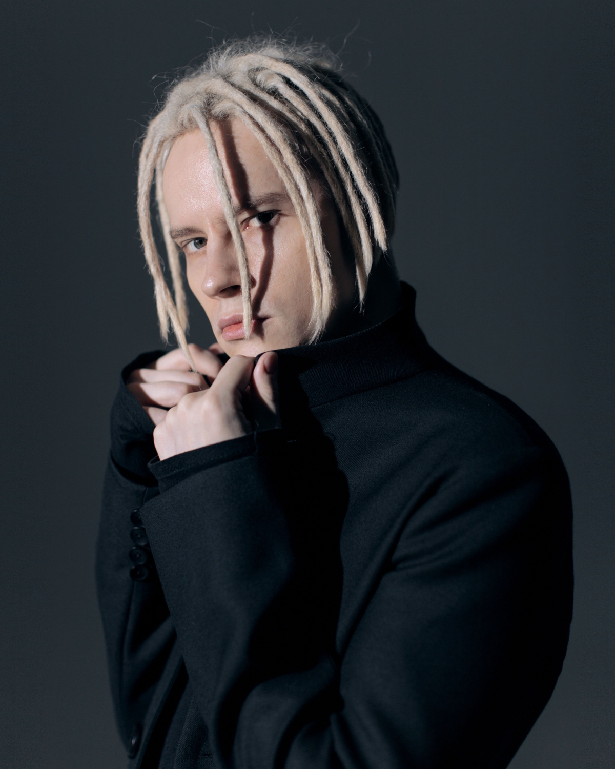 В Госдуме предложили пополнить школьную программу песнями SHAMAN и Газманова В Госдуме предложили пополнить школьную программу песнями SHAMAN и Газманова