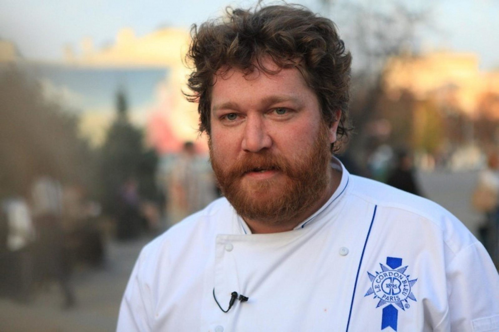 Скончался знаменитый кулинарный ведущий Алексей Зимин Скончался знаменитый кулинарный ведущий Алексей Зимин