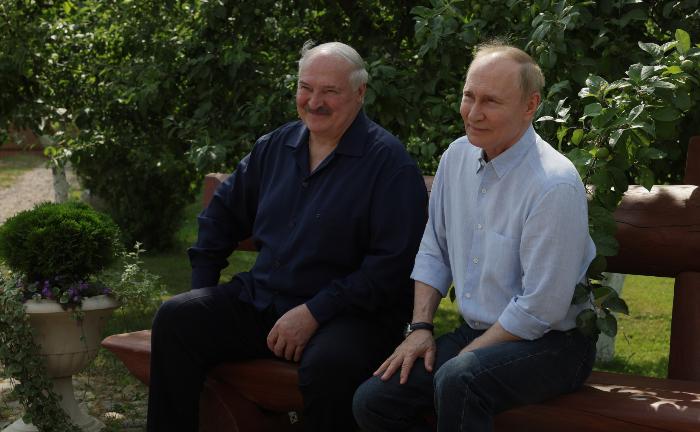 В Валааме прошла встреча Путина и Лукашенко: главы стран ответили на вопросы журналистов | Путин и Лукашенко провели неформальную встречу на Валааме В Валааме прошла встреча Путина и Лукашенко: главы стран ответили на вопросы журналистов | Путин и Лукашенко провели неформальную встречу на Валааме