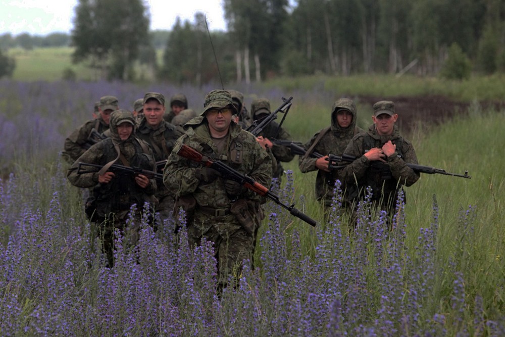 Стало известно, сколько россиян вступило в ряды добровольцев и контрактников ВС РФ с начала года Стало известно, сколько россиян вступило в ряды добровольцев и контрактников ВС РФ с начала года