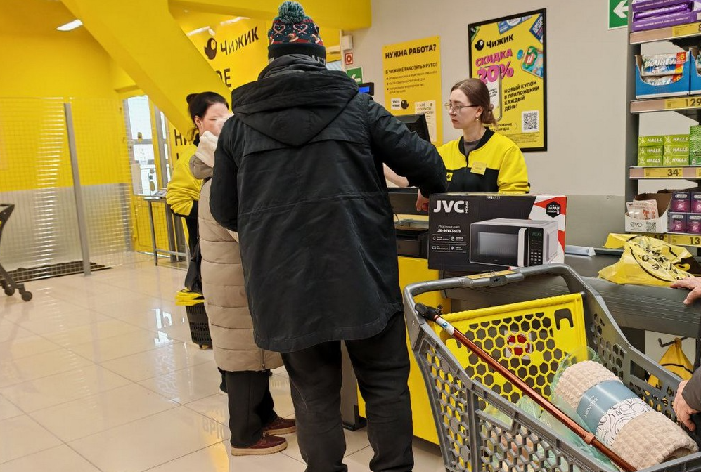 Эксперт Богачева объяснила, какие фразы в очереди раздражают людей и чем их заменить Эксперт Богачева объяснила, какие фразы в очереди раздражают людей и чем их заменить