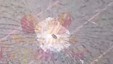 В Воронеже неизвестный открыл стрельбу по машинам В Воронеже неизвестный открыл стрельбу по машинам