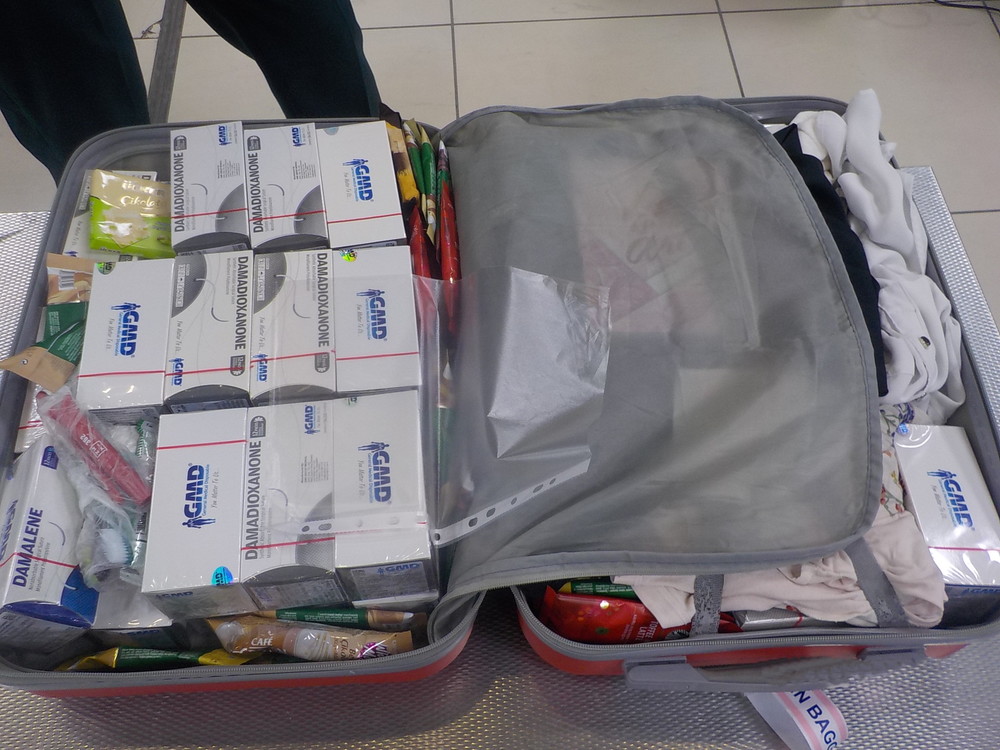 Медицинские материалы или контрабанда? Гендиректор фармацевтической компании остановлена на таможне Медицинские материалы или контрабанда? Гендиректор фармацевтической компании остановлена на таможне