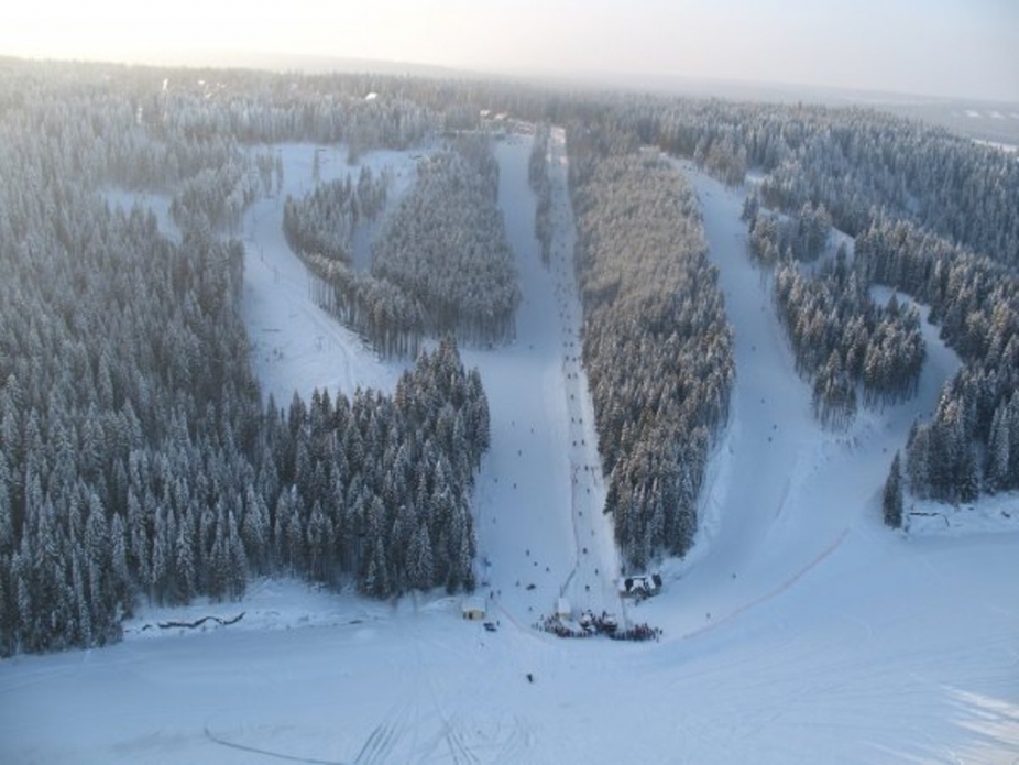 В Челябинской области возбуждено уголовное дело по факту смерти несовершеннолетней на территории горнолыжного комплекса