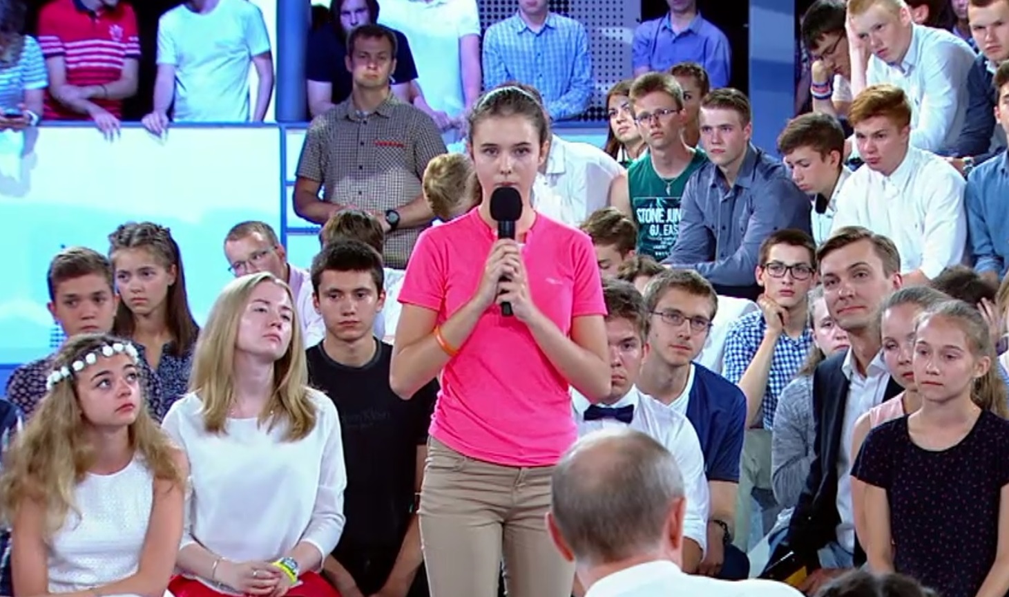 Ученица Центральной музыкальной школы, задавшая вопрос Владимиру Путину, сможет бесплатно обучаться по второй специальности Ученица Центральной музыкальной школы, задавшая вопрос Владимиру Путину, сможет бесплатно обучаться по второй специальности