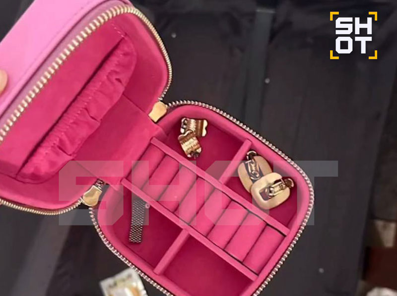 Воры обокрали пассажирку бизнес-класса Turkish Airlines | Россиянка лишилась украшений на рейсе Turkish Airlines Воры обокрали пассажирку бизнес-класса Turkish Airlines | Россиянка лишилась украшений на рейсе Turkish Airlines