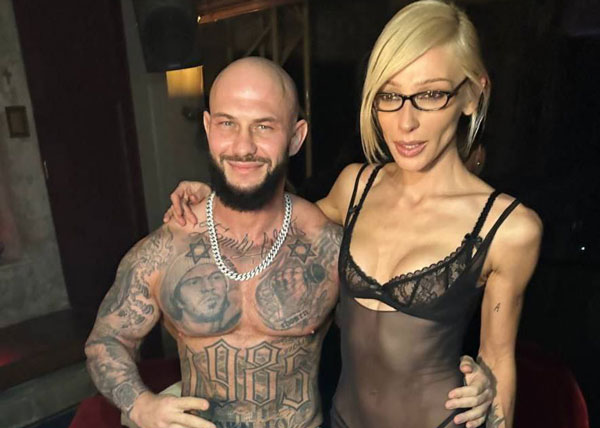 «Голая вечеринка» Насти Ивлеевой в Москве вызвала возмущение общественности