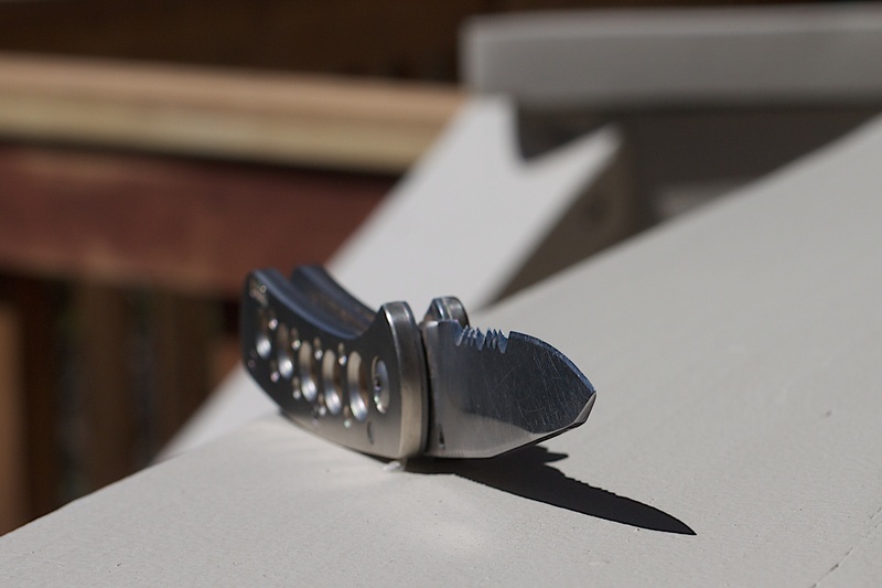 «Я убил сестру. Приезжайте»: брат зарезал сестру из-за доноса на него «Я убил сестру. Приезжайте»: брат зарезал сестру из-за доноса на него