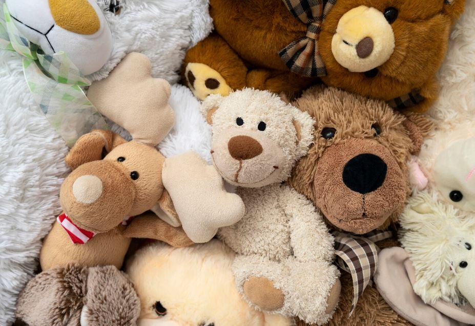 Врач предупредил об опасностях телефона, лифта и транспорта | Эксперт назвал самые опасные предметы в доме и на улице