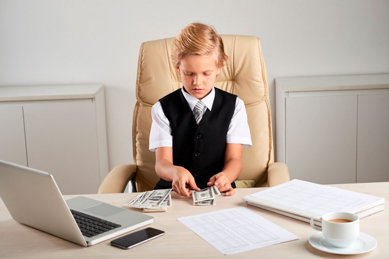 Психолог объяснила, почему нельзя помогать детям в долг | Психолог Алексеева призвала родителей не помогать своим детям в долг Психолог объяснила, почему нельзя помогать детям в долг | Психолог Алексеева призвала родителей не помогать своим детям в долг