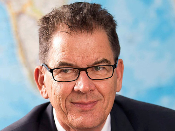 Германия потребовала от Китая объяснить происхождение коронавируса