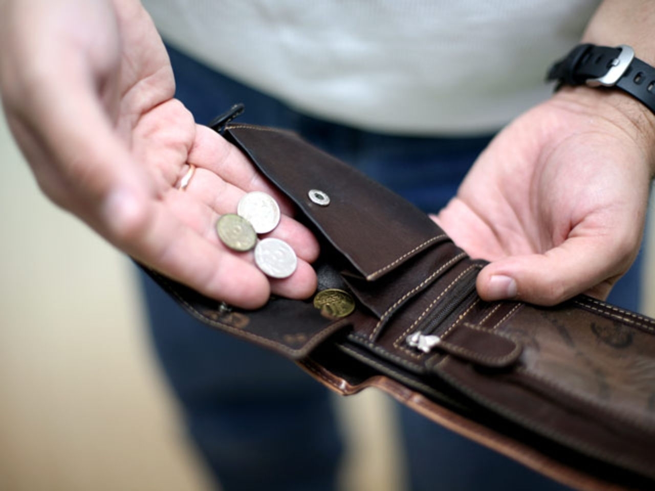 Новосибирец просидел на башенном кране трое суток, требуя выплаты зарплаты