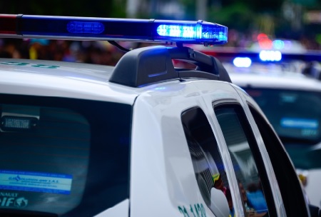 Мужчина открыл стрельбу из окна многоэтажки в Москве