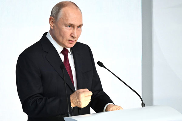 Express: Путин сделал устрашающее предупреждение Британии Express: Путин сделал устрашающее предупреждение Британии