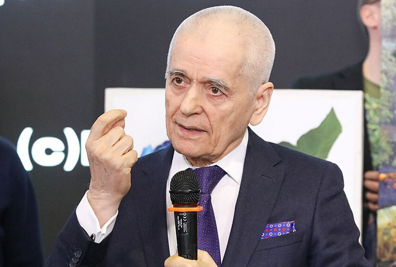 «Гаджеты разрушают мозг детей!» — Онищенко рассказал, чем опасен поток информации | Геннадий Онищенко предупредил о негативном влиянии гаджетов на психику детей и взрослых «Гаджеты разрушают мозг детей!» — Онищенко рассказал, чем опасен поток информации | Геннадий Онищенко предупредил о негативном влиянии гаджетов на психику детей и взрослых