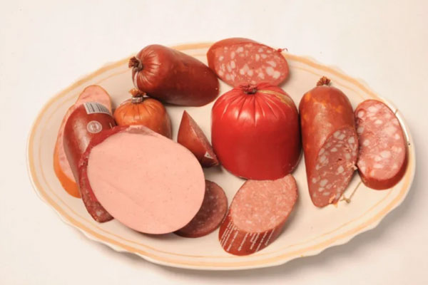 В российских продуктах обнаружен "мясной клей"!: Это может угрожать здоровью! — что известно? | В твороге и колбасе российских производителей нашли опасный ингредиент В российских продуктах обнаружен "мясной клей"!: Это может угрожать здоровью! — что известно? | В твороге и колбасе российских производителей нашли опасный ингредиент