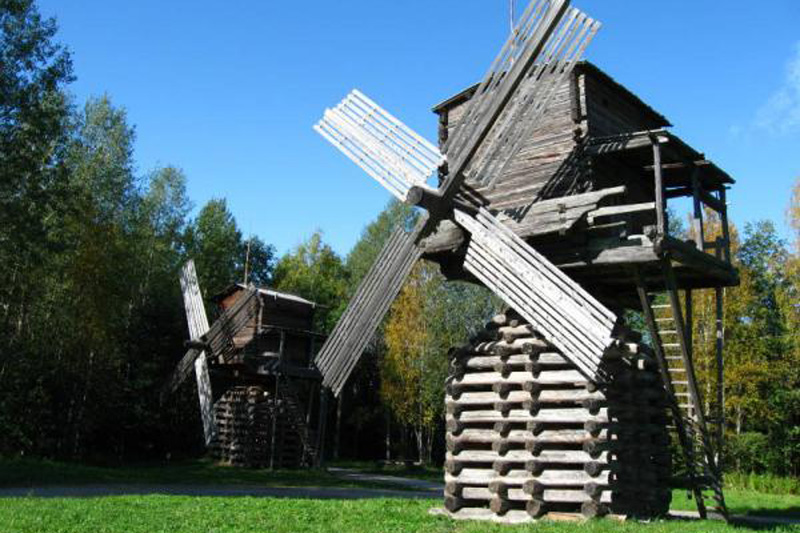 Лучшие плотники представляют свое искусство на фестивале в Кимже