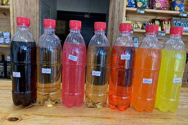 Метанол и этилбутират: в сидре-убийце, отравившем жителей Поволжья, нашли опасные примеси Метанол и этилбутират: в сидре-убийце, отравившем жителей Поволжья, нашли опасные примеси