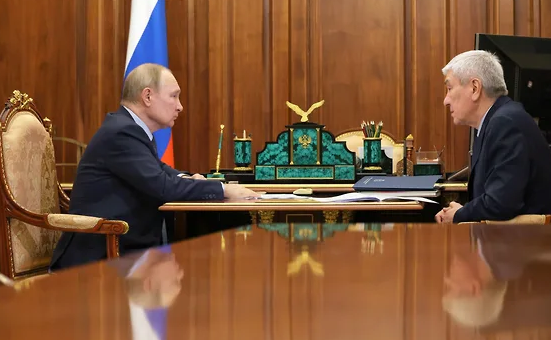 Глава Росфинмониторинга рассказал Путину о масштабных махинациях с «Пушкинской картой» Глава Росфинмониторинга рассказал Путину о масштабных махинациях с «Пушкинской картой»