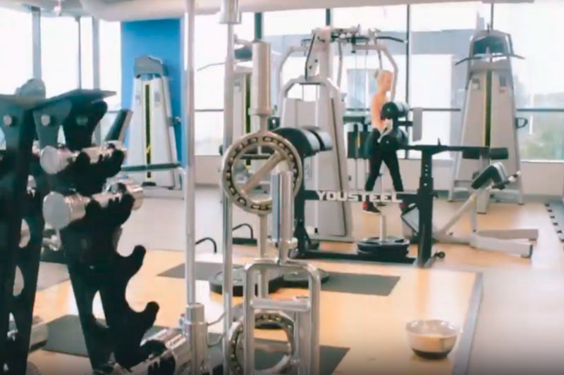 Клиенткам фитнес-клуба в Петербурге запретили носить открытые купальники | Фитнес-клуб в Петербурге запретил бикини Клиенткам фитнес-клуба в Петербурге запретили носить открытые купальники | Фитнес-клуб в Петербурге запретил бикини