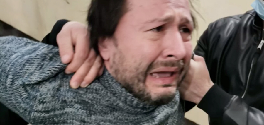 В Петербурге задержали мужчину, ударившего ножом школьницу на глазах у прохожих и автомобилистов